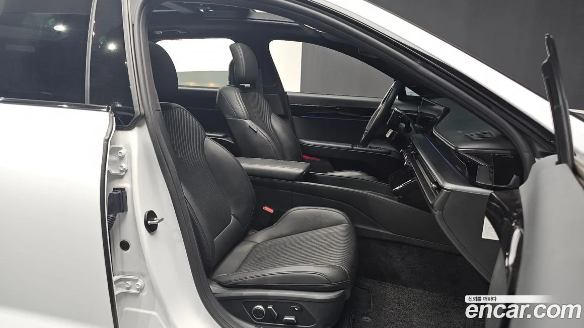 Hyundai Grandeur 2023 из KR, фото 7