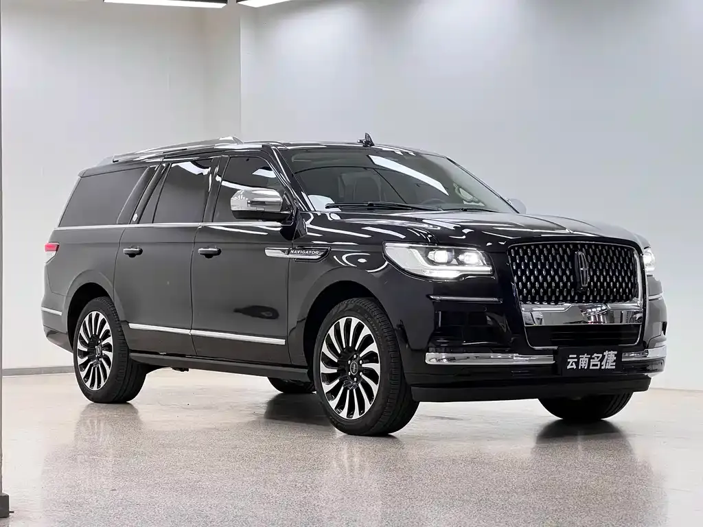Lincoln Navigator — фото 8
