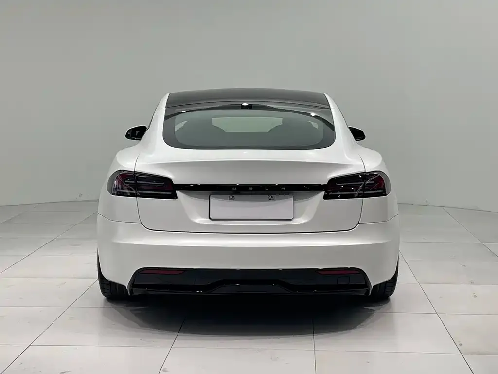 Tesla Model S 2023 из CN, фото 5