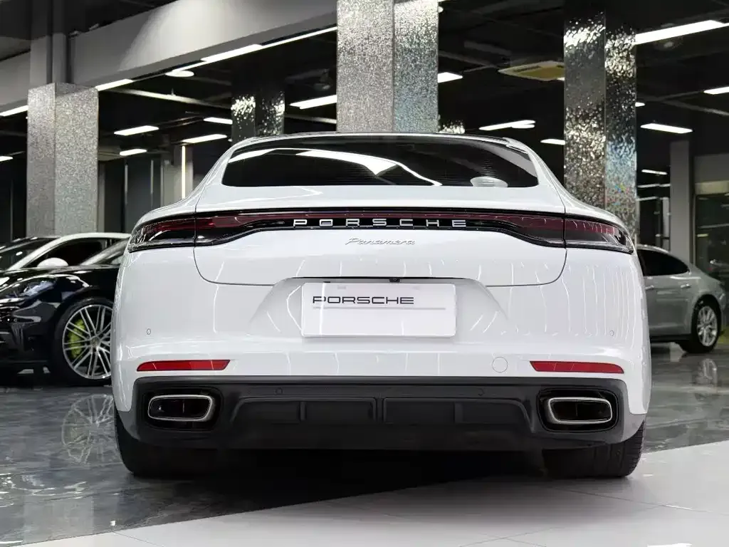 Porsche Panamera — фото 6