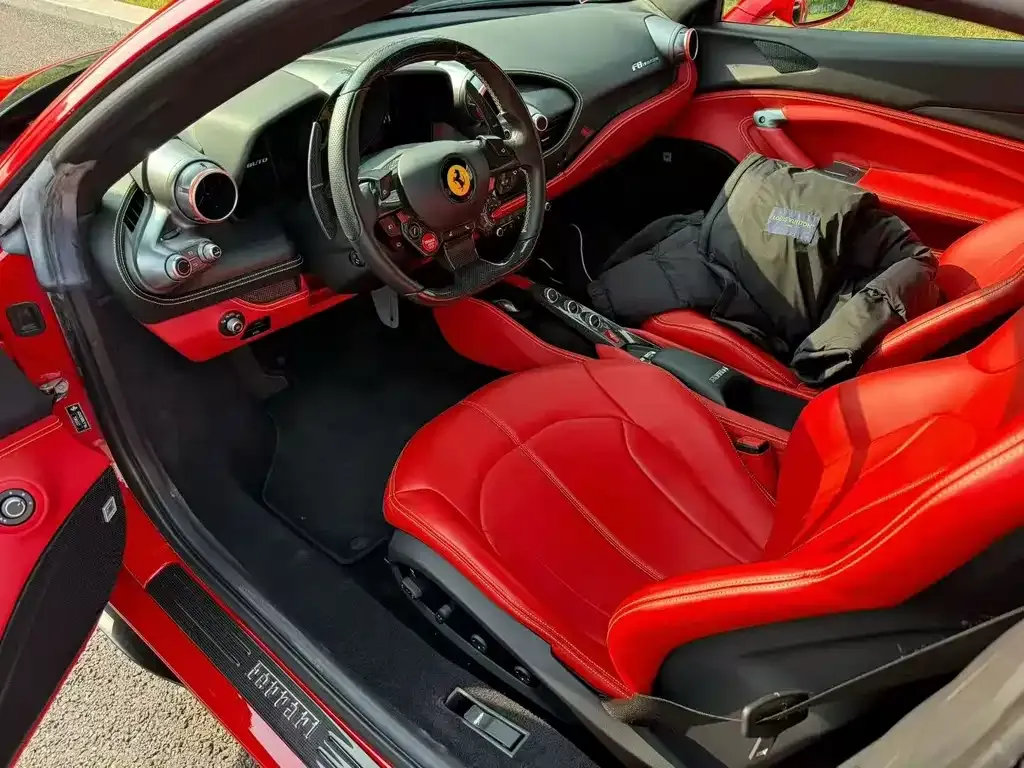 Ferrari F8 — фото 3