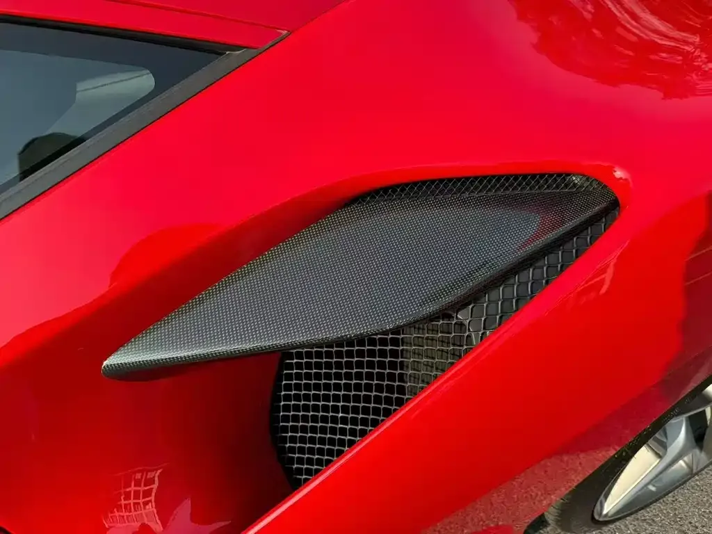 Ferrari F8 — фото 2