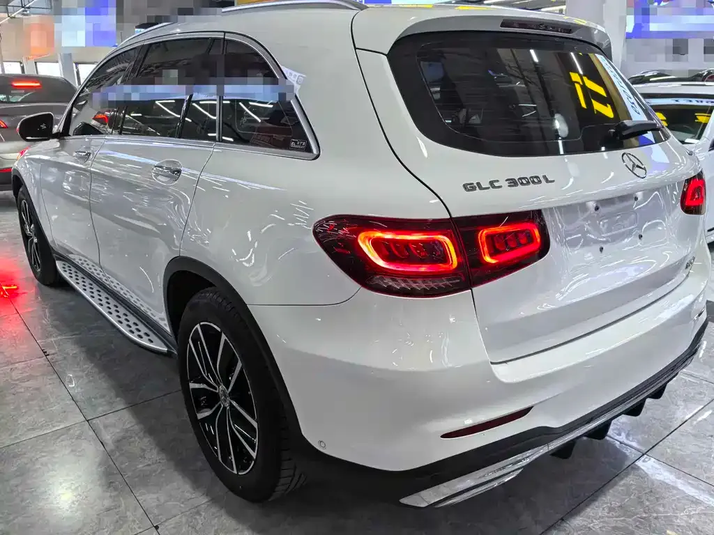 Mercedes-Benz GLC — фото 8