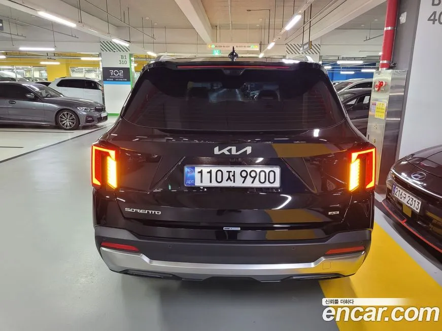 Kia Sorento — фото 8