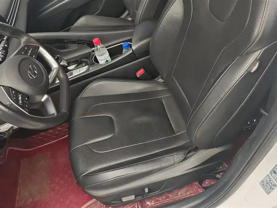 Hyundai Elantra 2021 из CN, фото 7