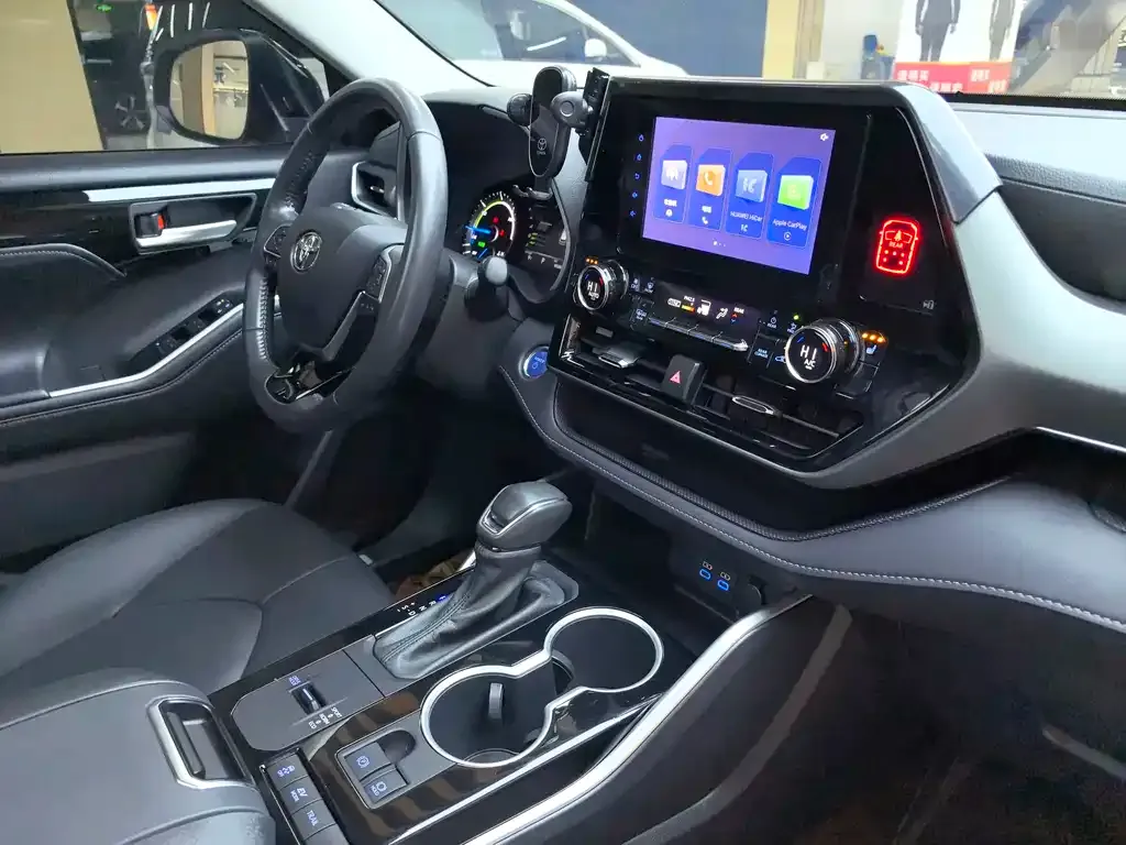 Toyota Highlander 2023 из CN, фото 5