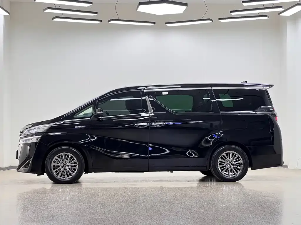 Toyota Vellfire 2022 из CN, фото 6