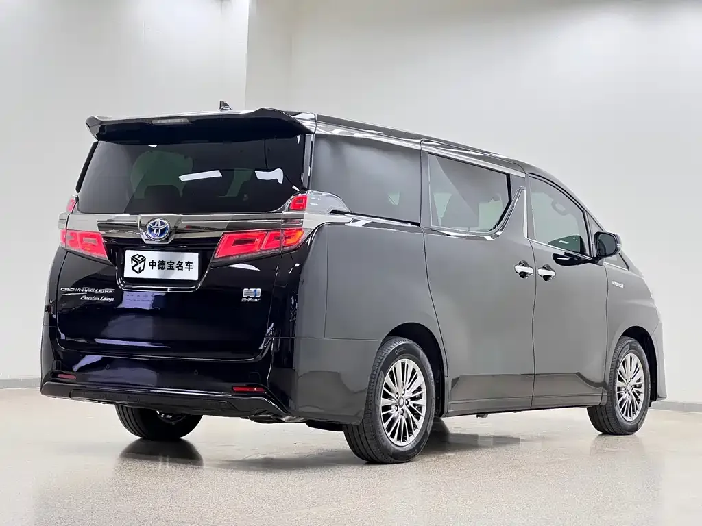 Toyota Vellfire 2022 из CN, фото 5