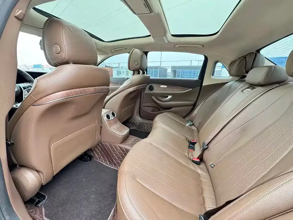 Mercedes-Benz E-Class 2022 из CN, фото 8