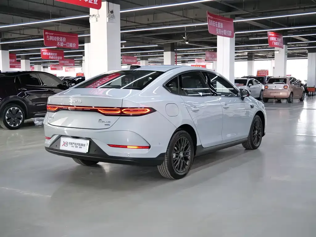 BYD Qin PLUS 2025 из CN, фото 10