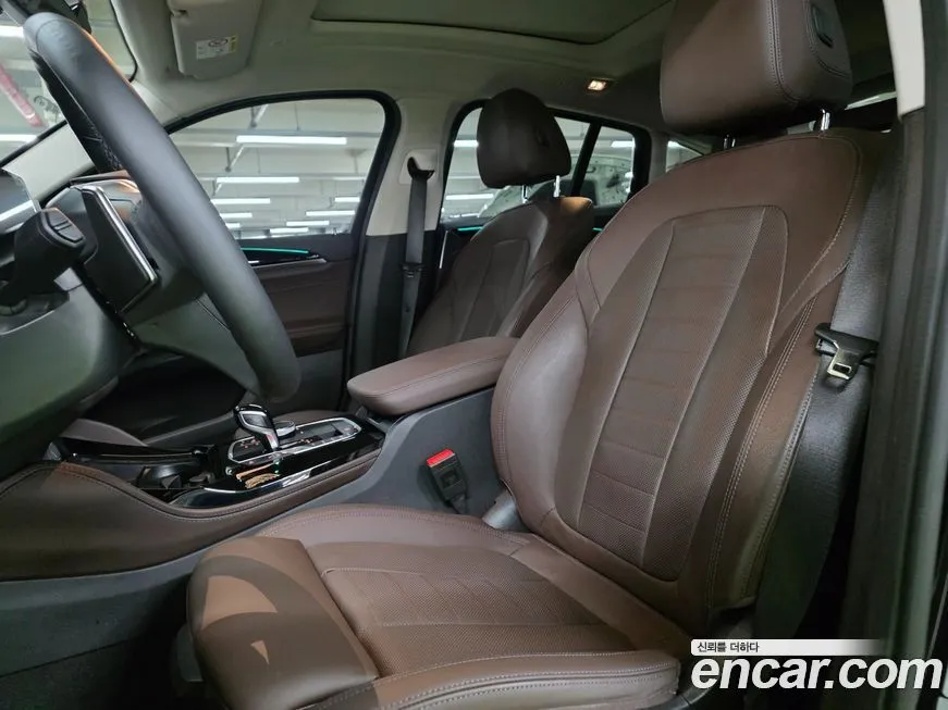 BMW X4 2023 из KR, фото 3