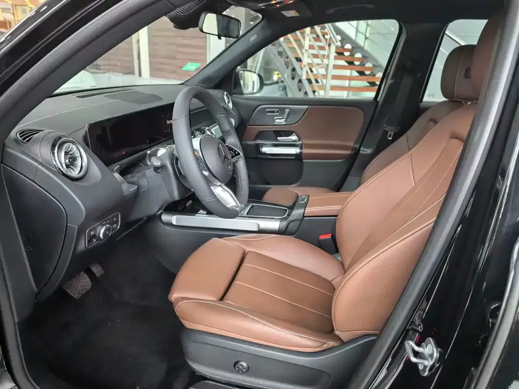 Mercedes-Benz EQB 2025 из CN, фото 2