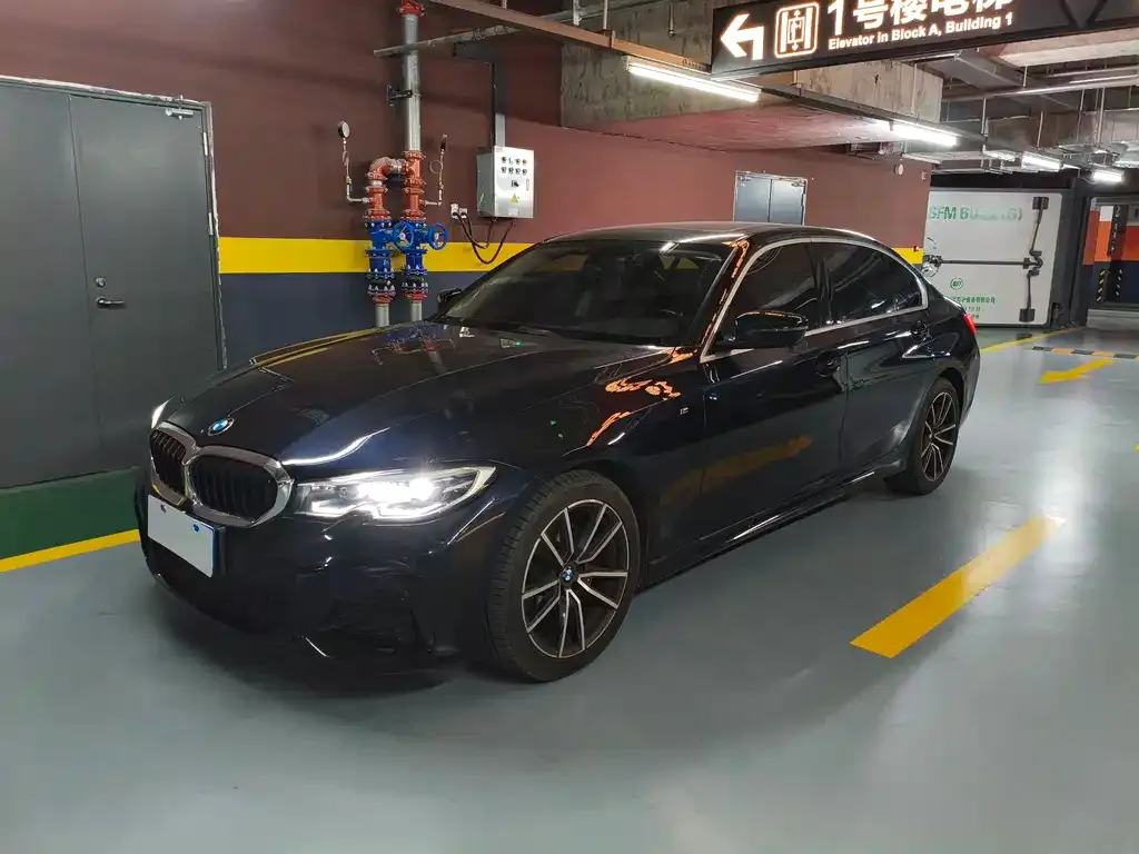BMW 3 Series — фото 1