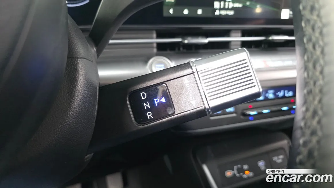 Hyundai Kona 2023 из KR, фото 4