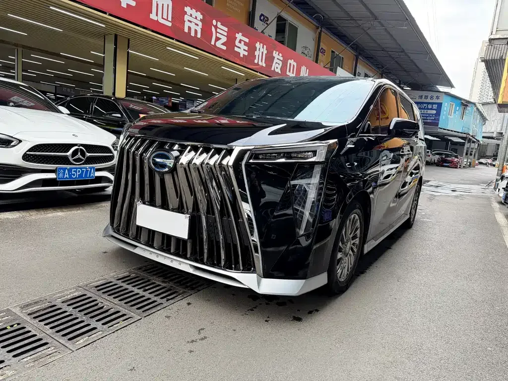 GAC Motor Trumpchi M8 — фото 1
