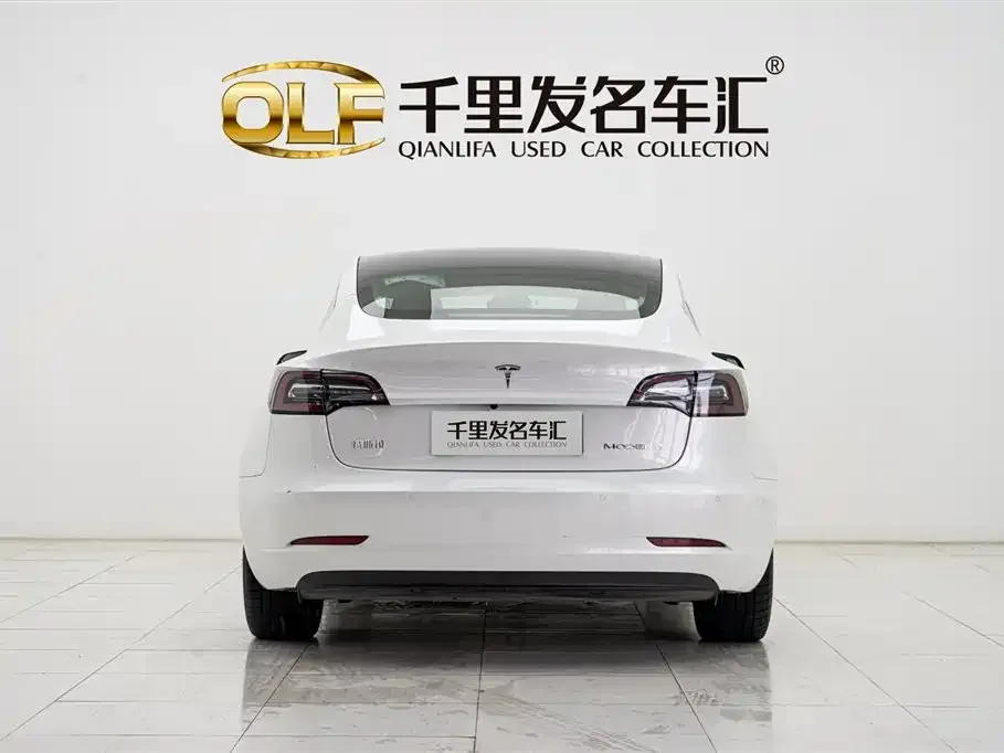 Tesla Model 3 — фото 5