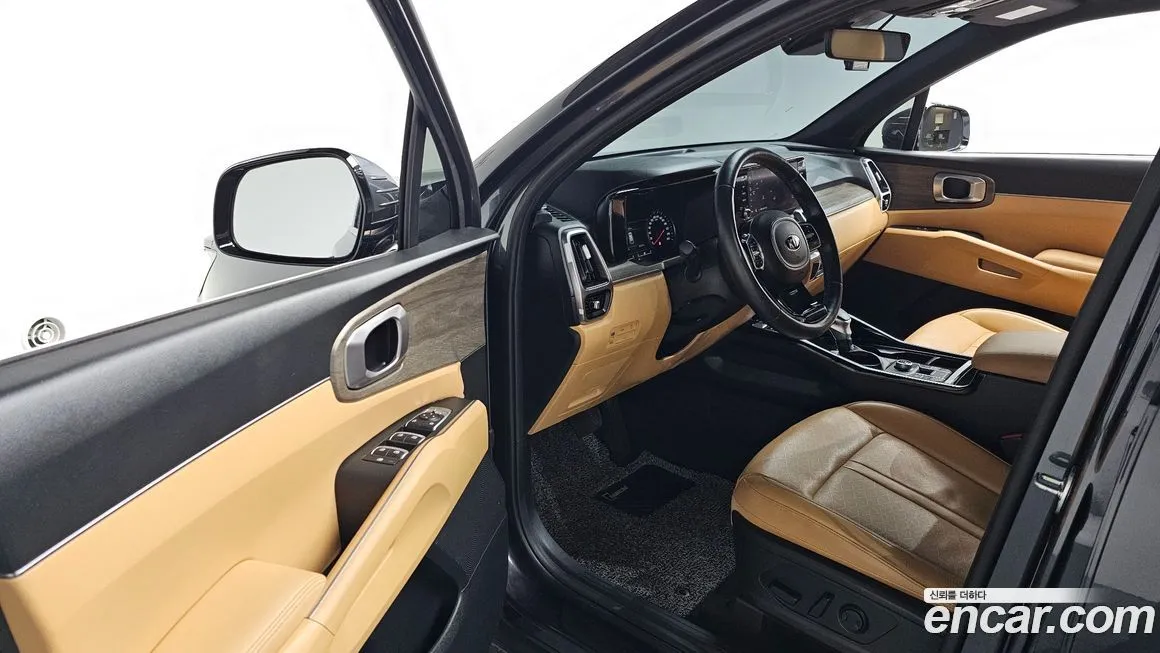 Kia Sorento — фото 8