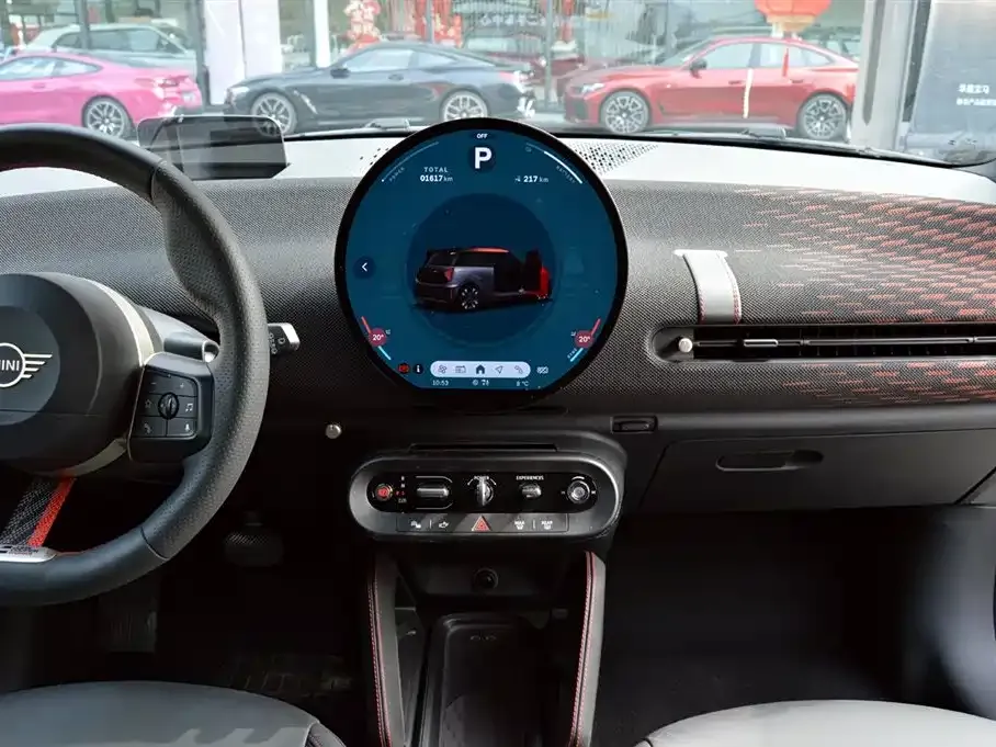 MINI JCW Electric 2025 из CN, фото 9