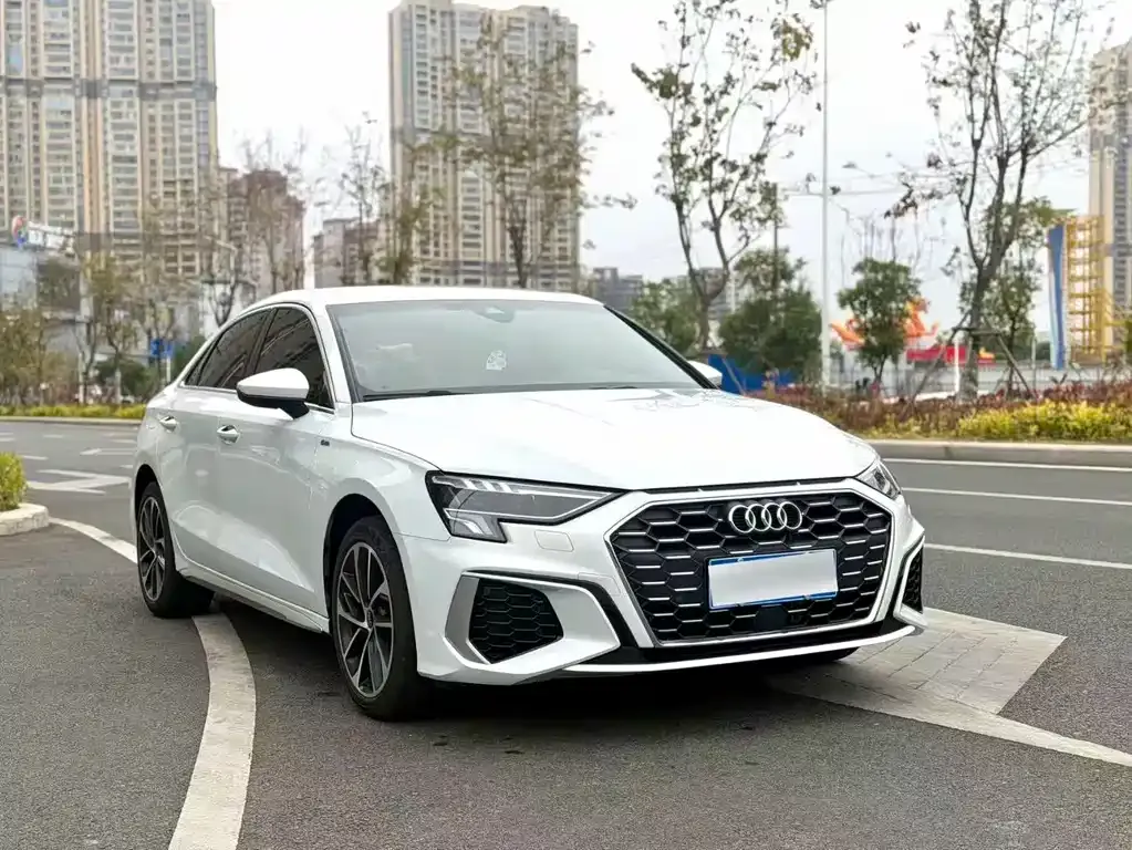 Audi A3 2024 из CN, фото 5