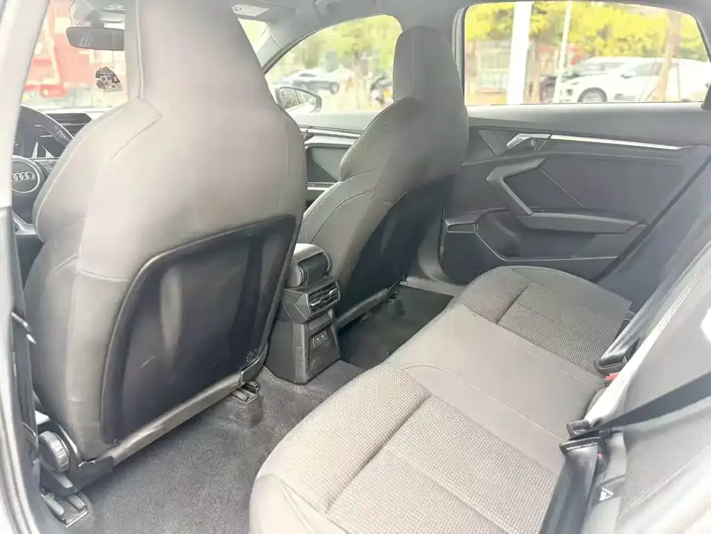 Audi A3 2024 из CN, фото 8
