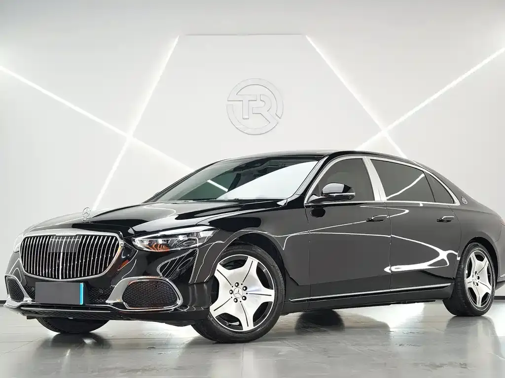 Mercedes-Benz S-Class — фото 1