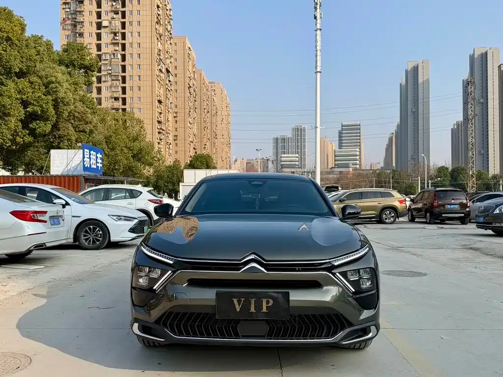 Citroen C5 X 2025 из CN, фото 4