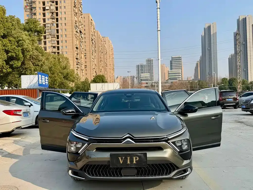 Citroen C5 X 2025 из CN, фото 2