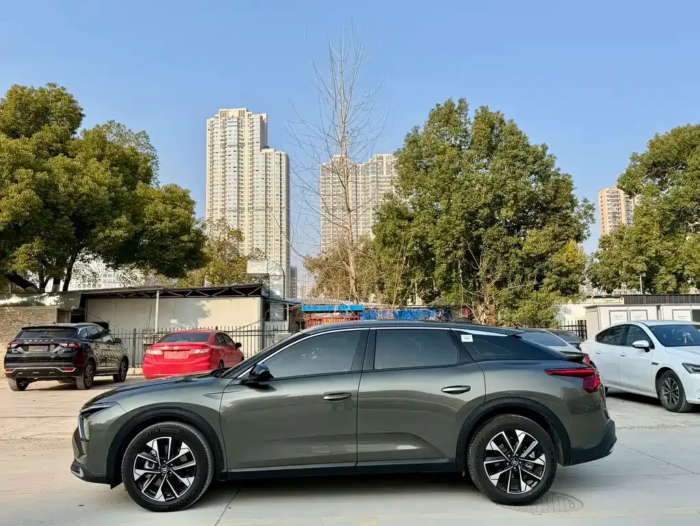 Citroen C5 X 2025 из CN, фото 10