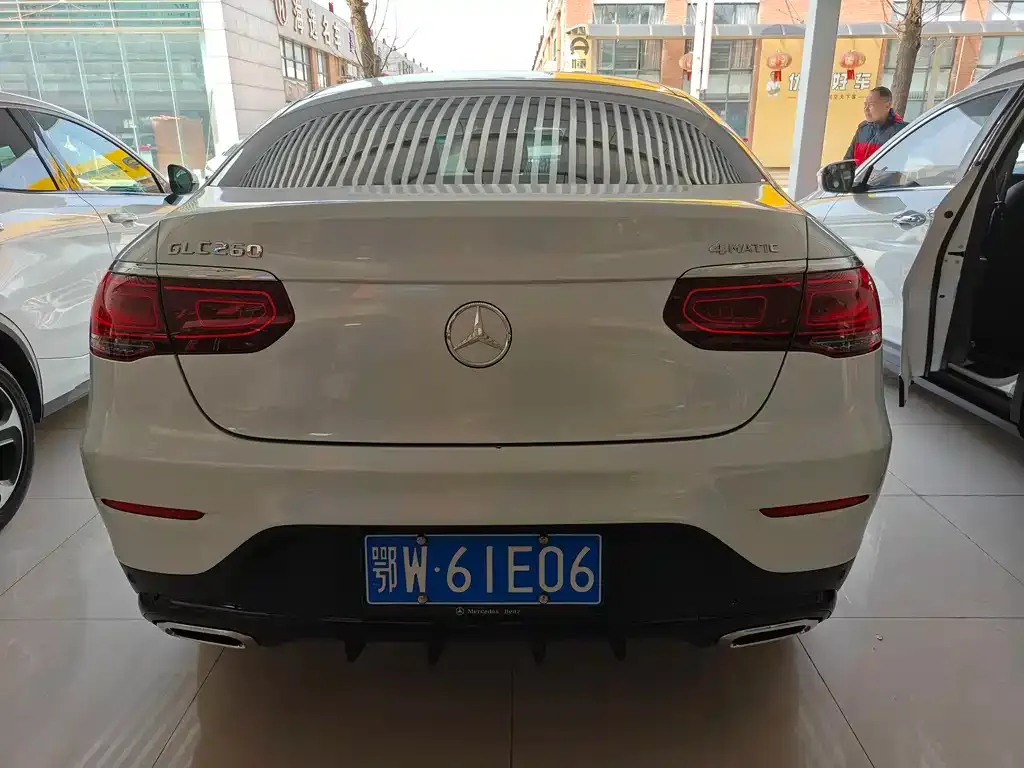 Mercedes-Benz GLC Coupe — фото 9