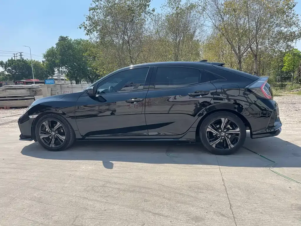 Honda Civic — фото 9