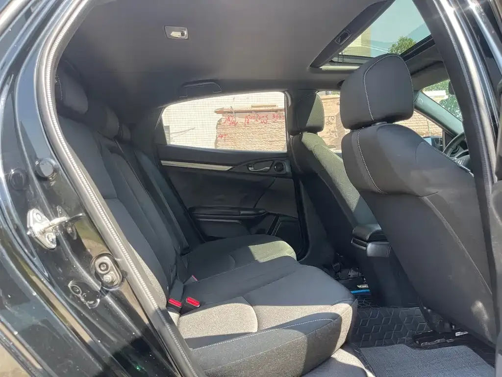 Honda Civic — фото 2