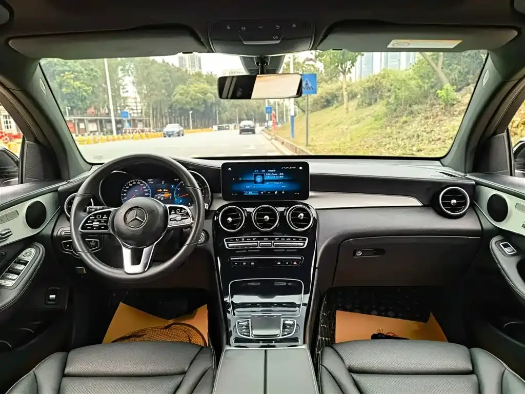 Mercedes-Benz GLC Coupe 2023 из CN, фото 3