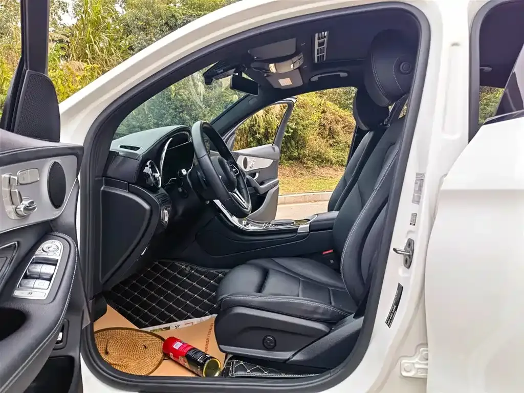 Mercedes-Benz GLC Coupe 2023 из CN, фото 6