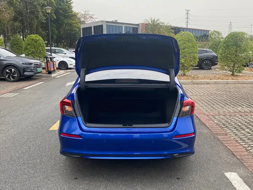 Honda Civic 2022 из CN, фото 4