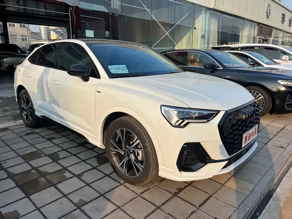 Audi Q3 Sportback 2024 из CN, фото 5