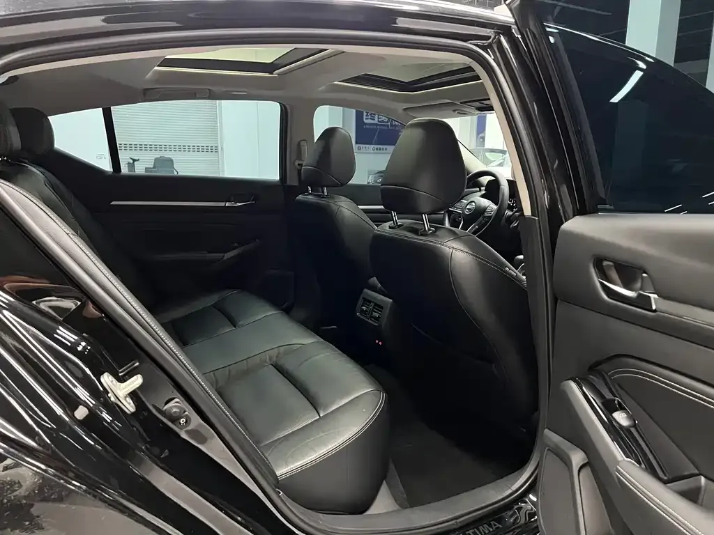 Nissan Teana 2023 из CN, фото 9
