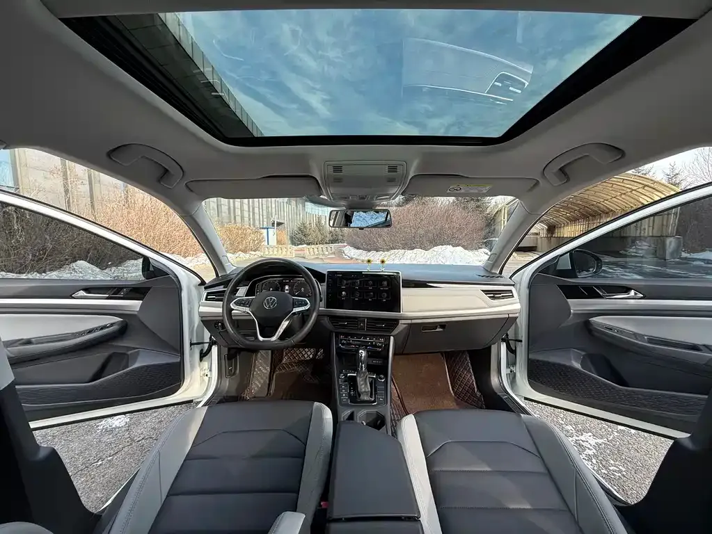 Volkswagen Bora 2022 из CN, фото 3