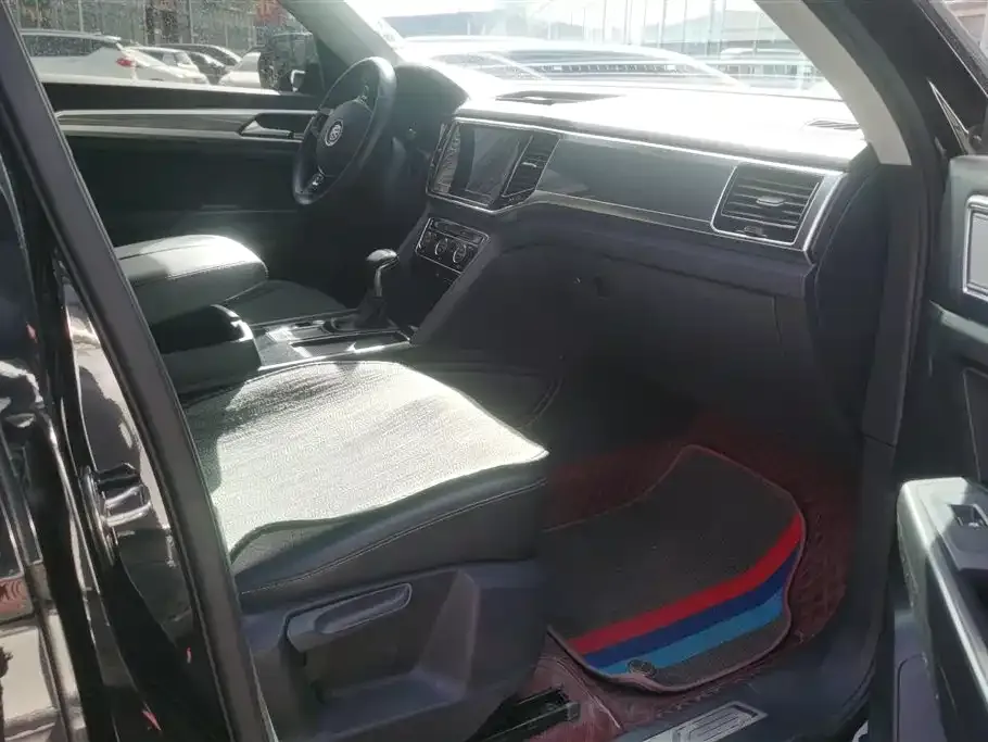 Volkswagen Teramont 2021 из CN, фото 5