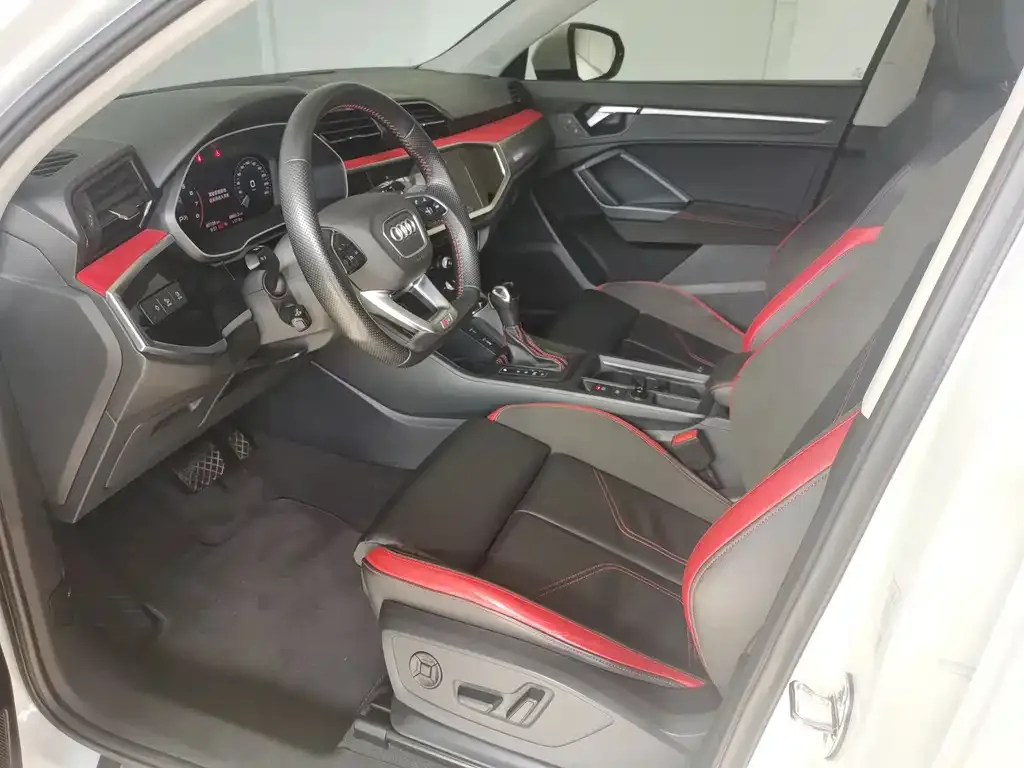 Audi Q3 Sportback 2021 из CN, фото 6