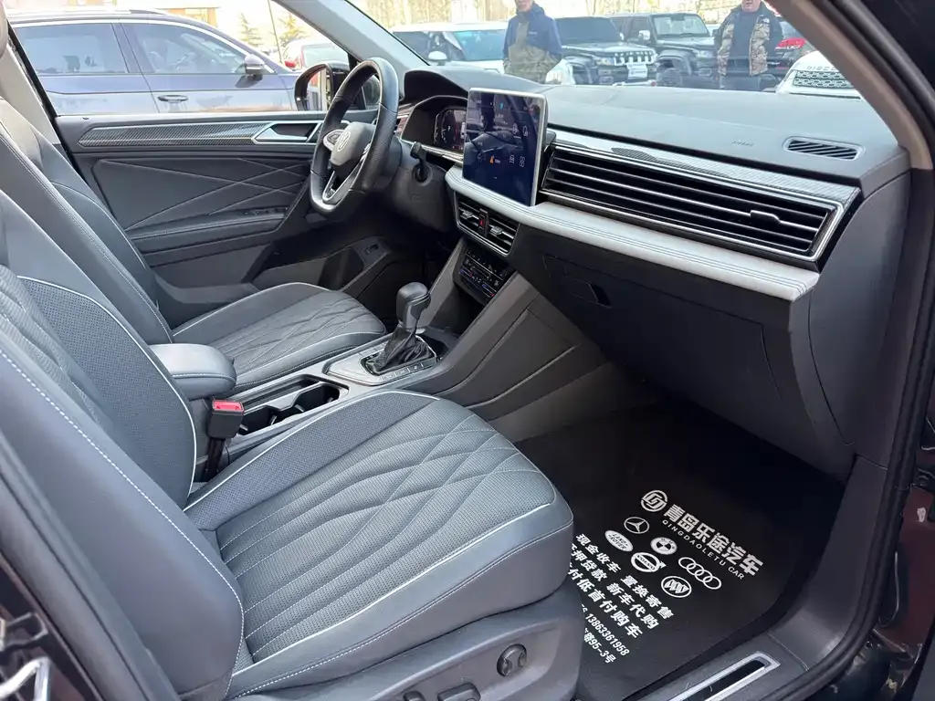 Volkswagen Tiguan L 2024 из CN, фото 10