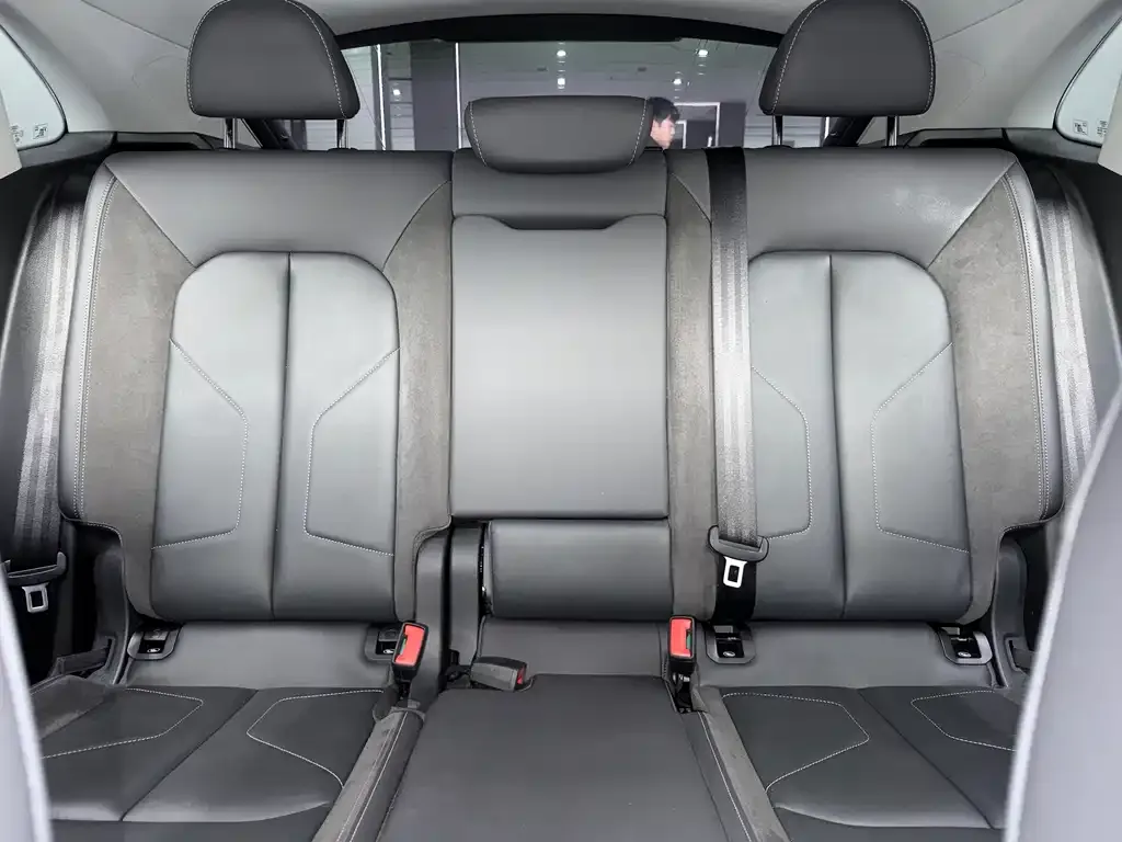 Audi Q3 Sportback 2022 из CN, фото 2