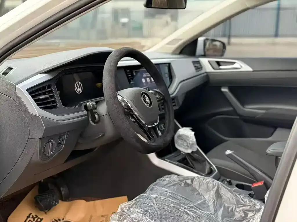 Volkswagen Polo 2024 из CN, фото 6
