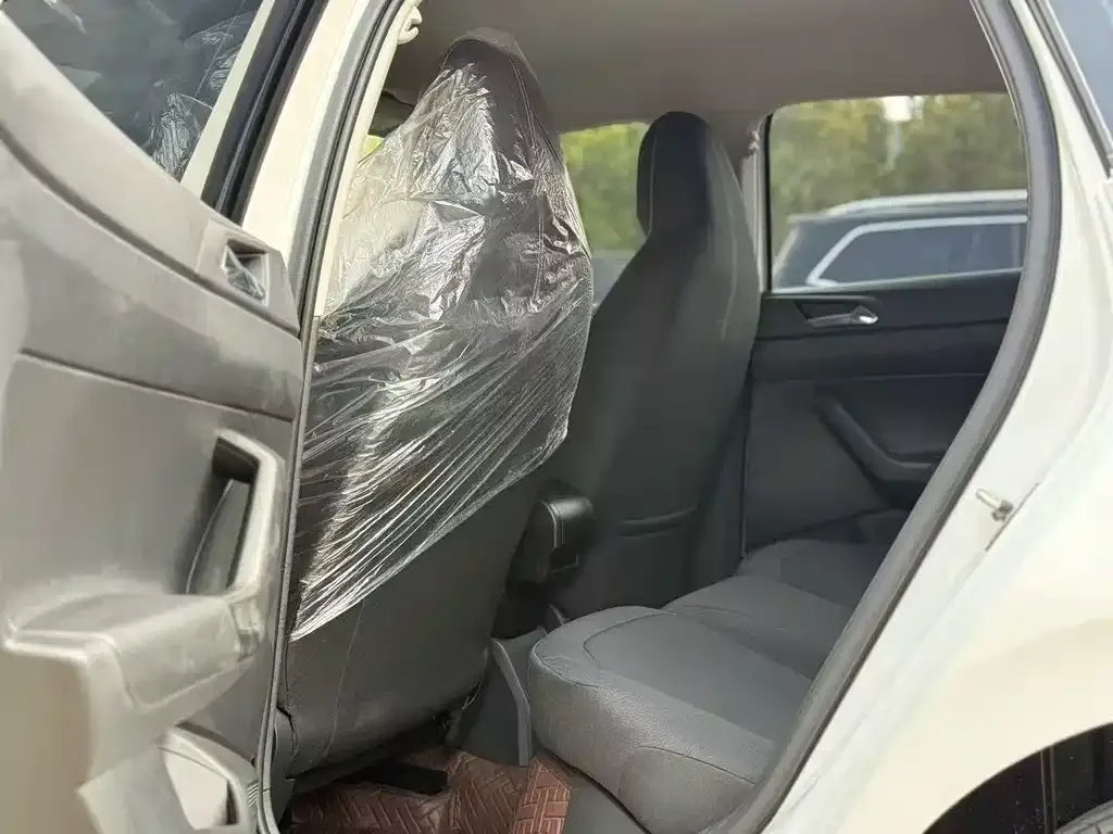 Volkswagen Polo 2024 из CN, фото 3