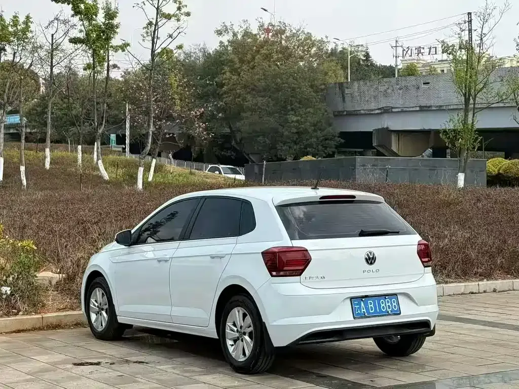 Volkswagen Polo 2024 из CN, фото 8