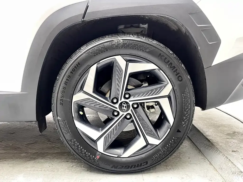 Hyundai Tucson 2023 из CN, фото 10