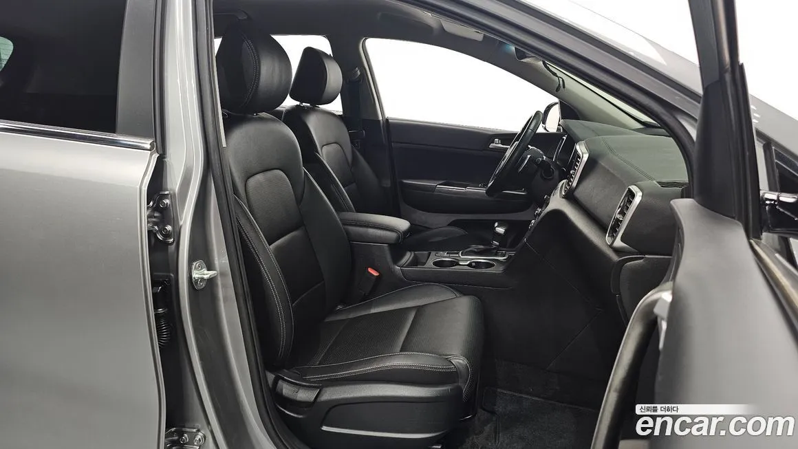Kia Sportage — фото 7