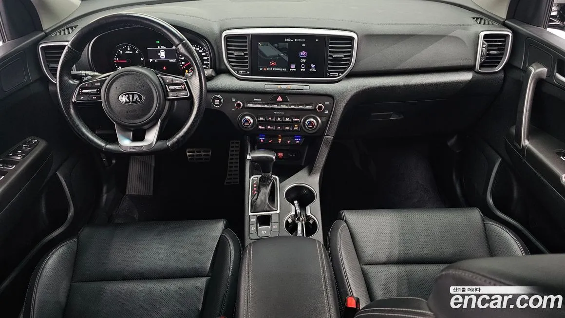 Kia Sportage — фото 8