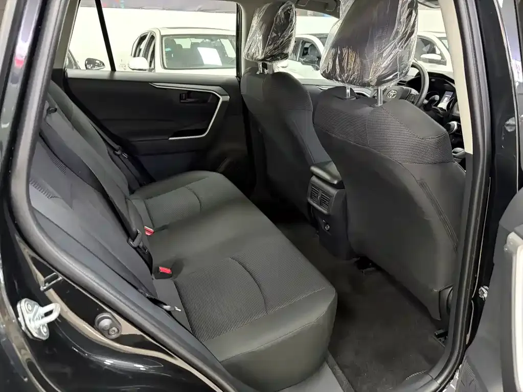 Toyota RAV4 2026 из CN, фото 9