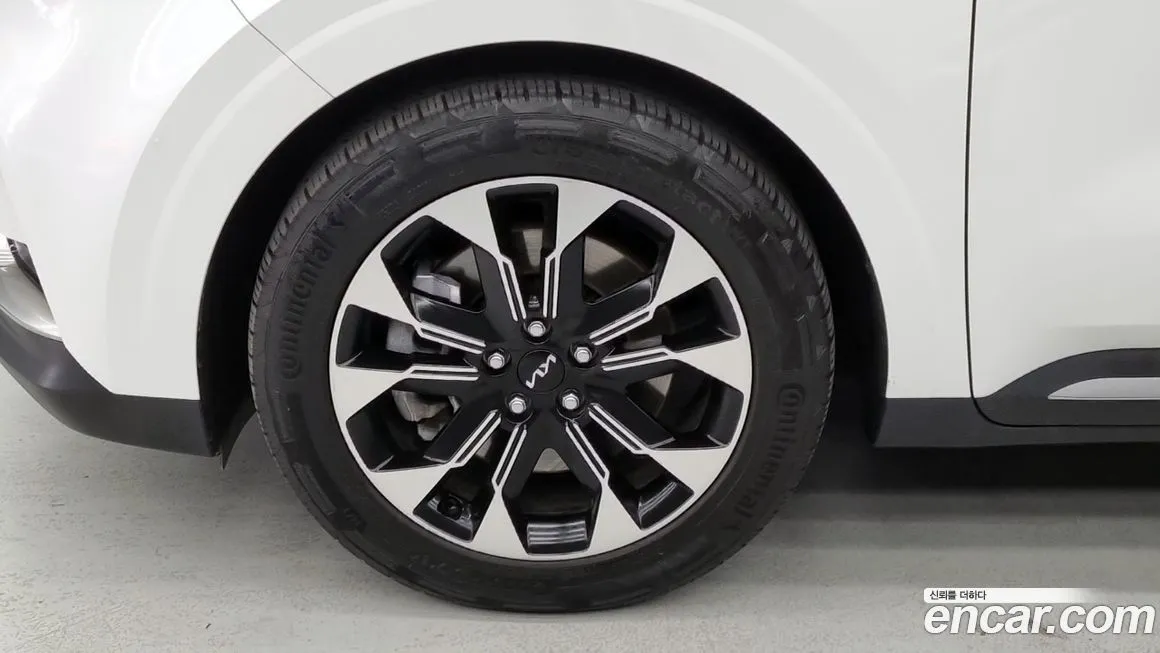 Kia Carnival 2023 из KR, фото 2