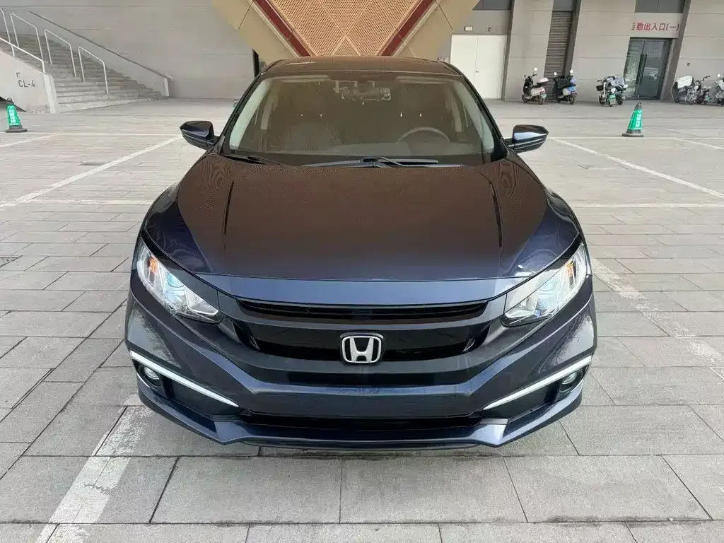Honda Civic — фото 4